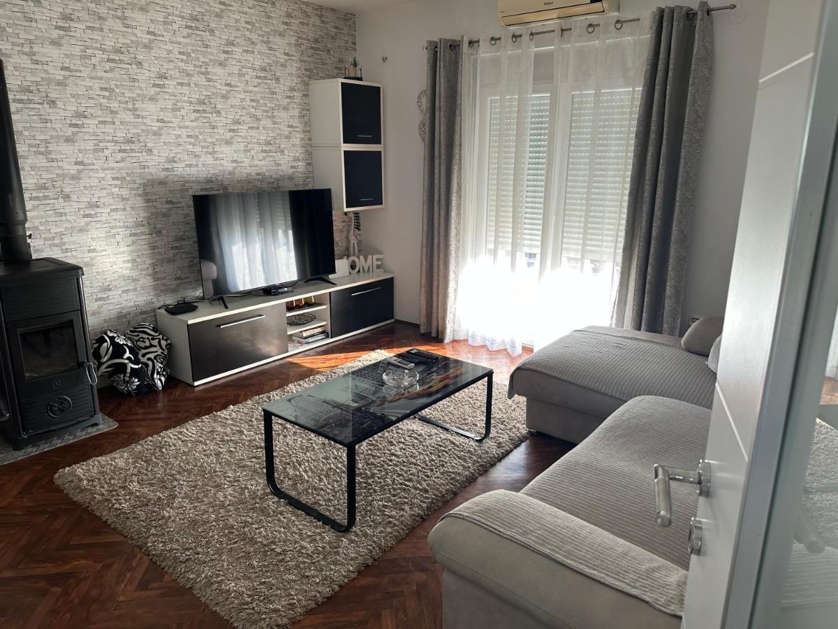 Danijel Apartmans 비빈제 외부 사진